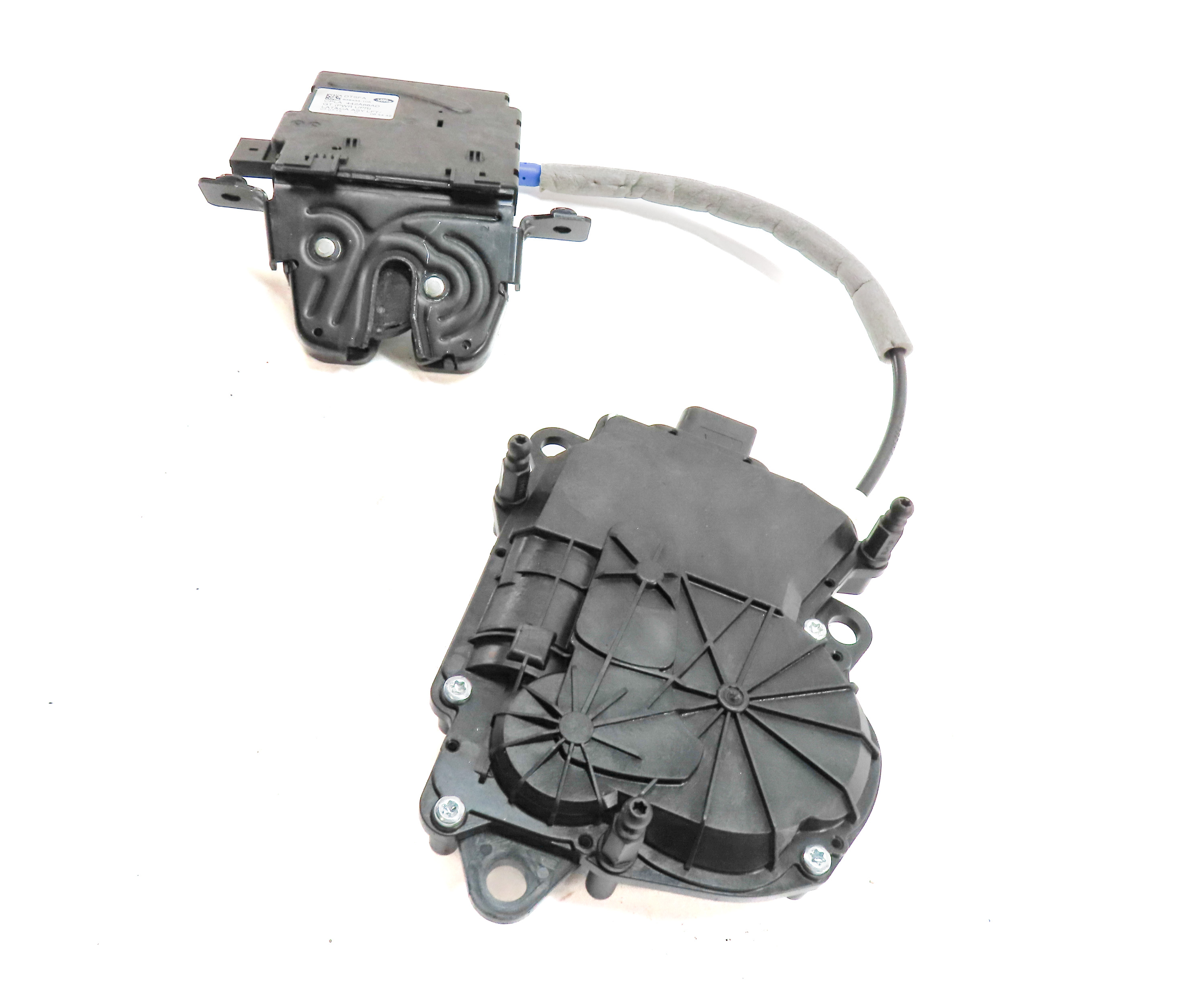 2016 RANGE ROVER SPORT (L494) REAR LIFTGATE HATCH LID LOCK LATCH ACTUATOR — exact item pictured